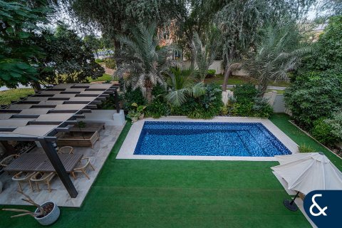 Купить виллу в Victory Heights, Dubai Sports City, Дубай: 4 спальни, 613м², № 78915 - фото 21