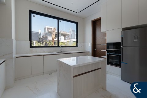 Villa en Sobha Hartland, Mohammed Bin Rashid City, Dubai, 6 dormitorios, 746 m², № 78905 - foto 9