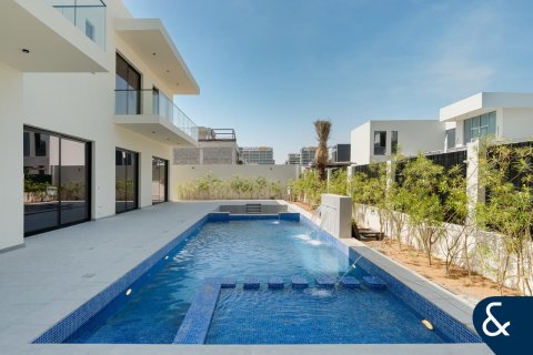 Villa en Sobha Hartland, Mohammed Bin Rashid City, Dubai, 6 dormitorios, 746 m², № 78905 - foto 10