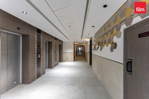 Apartment in Dubai 2 bedrooms, 104.5 sq.m. № 10764 - photo 10