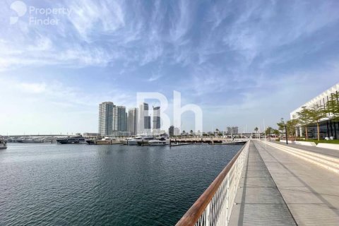 Apartment in Dubai Harbour, Dubai 2 bedrooms, 112 sq.m. № 56398 - photo 11