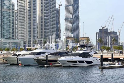 Apartment in Dubai Harbour, Dubai 2 bedrooms, 112 sq.m. № 56398 - photo 7