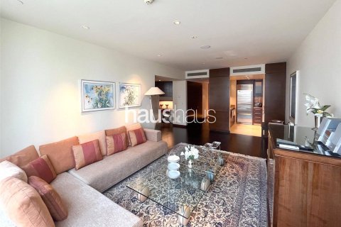 Apartment in Downtown Dubai (Downtown Burj Dubai), Dubai 1 bedroom, 102 sq.m. № 44729 - photo 3