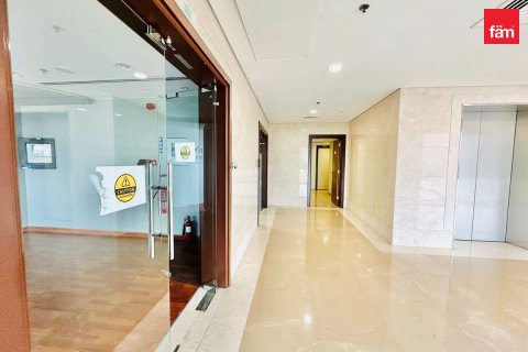 Bureau à Deira, Dubai, 665.8 m², № 12345 - photo 14