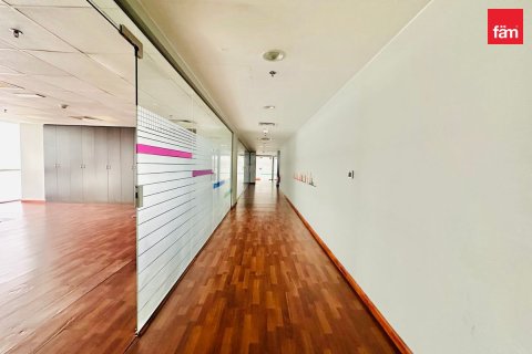 Bureau à Deira, Dubai, 665.8 m², № 12345 - photo 3