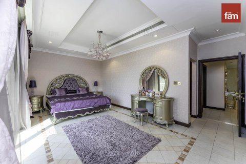 Villa à Palm Jumeirah, Dubai, 4 chambres, 622.4 m², № 12336 - photo 19