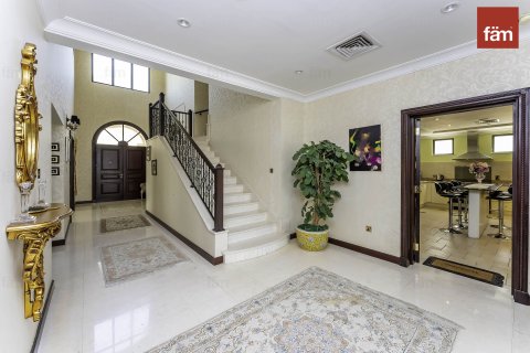 Villa à Palm Jumeirah, Dubai, 4 chambres, 622.4 m², № 12336 - photo 13