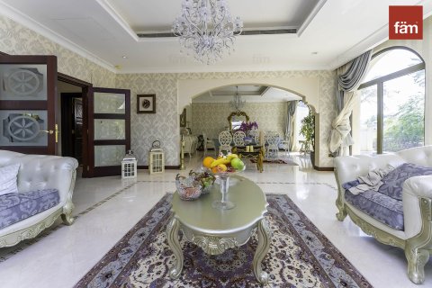 Villa à Palm Jumeirah, Dubai, 4 chambres, 622.4 m², № 12336 - photo 11
