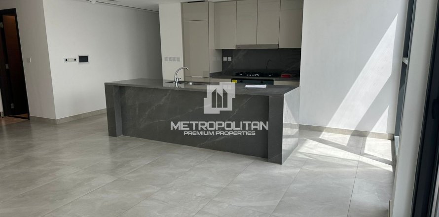 Apartamento en Business Bay, Dubai, 2 dormitorios, 135 m², № 73398