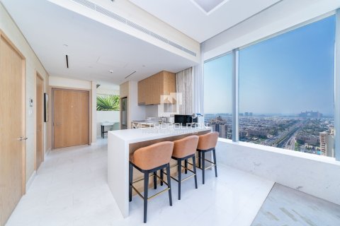 Appartement à The Palm Tower, Palm Jumeirah, Dubai, 1 chambre, 103 m², № 73380 - photo 2