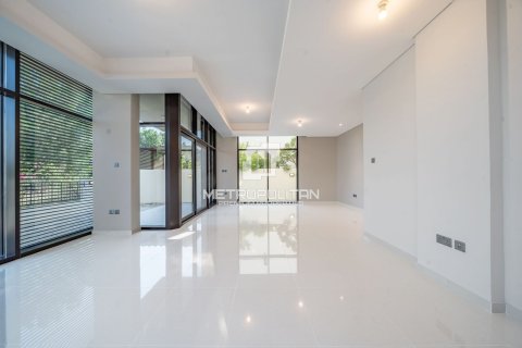 Villa en DAMAC Hills (Akoya by DAMAC), Dubai, 5 dormitorios, 350 m², № 73397 - foto 4