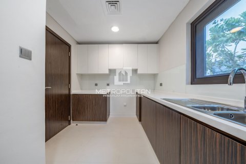 Villa en DAMAC Hills (Akoya by DAMAC), Dubai, 5 dormitorios, 350 m², № 73397 - foto 8