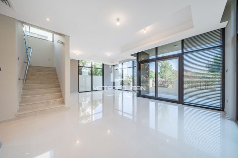 Villa en DAMAC Hills (Akoya by DAMAC), Dubai, 5 dormitorios, 350 m², № 73397 - foto 3