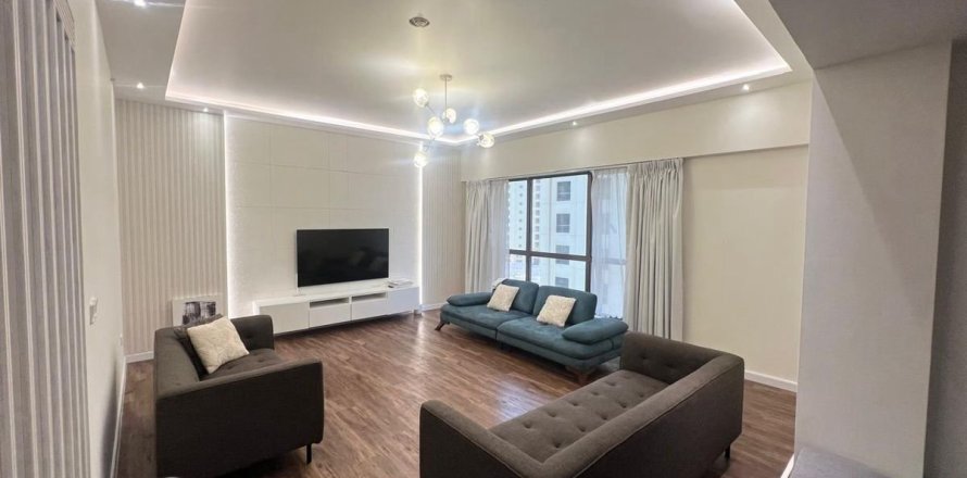 Квартира в Дубае, 3 спальни, 177.2м², № 47189