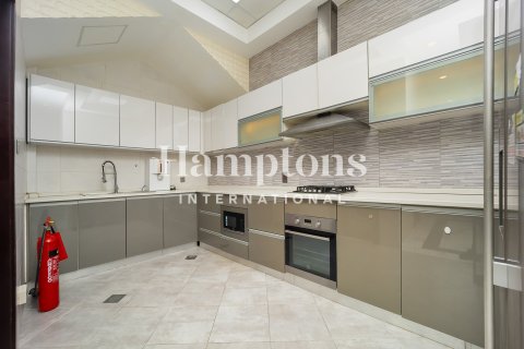 Снять в аренду таунхаус в Murooj Al Furjan, Al Furjan, Дубай: 4 спальни, 222.96720000м², № 63316 - фото 4