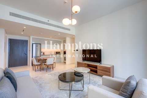 Apartment in Dubai Harbour, Dubai 1 bedroom, 67.91209300 sq.m. № 63321 - photo 3