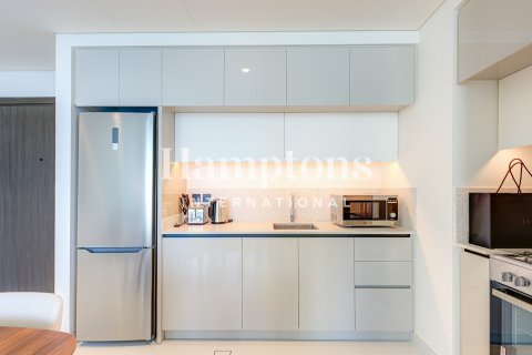 Apartment in Dubai Harbour, Dubai 1 bedroom, 67.91209300 sq.m. № 63321 - photo 9