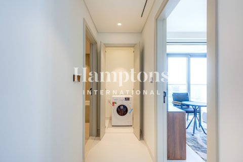 Apartment in Dubai Harbour, Dubai 1 bedroom, 67.91209300 sq.m. № 63321 - photo 10