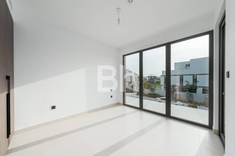 Townhouse in Tilal Al Ghaf, Dubai 4 bedrooms, 317 sq.m. № 58069 - photo 11