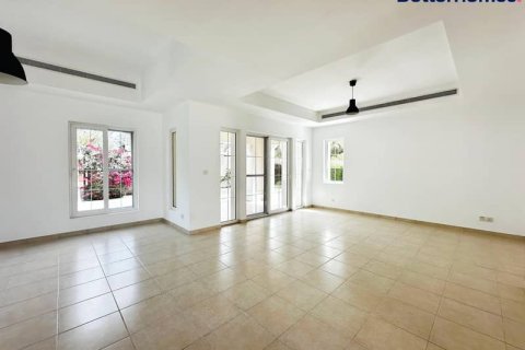 Снять в аренду виллу в Арабиан Ранчес, Дубай: 4 спальни, 781м², № 58067 - фото 11