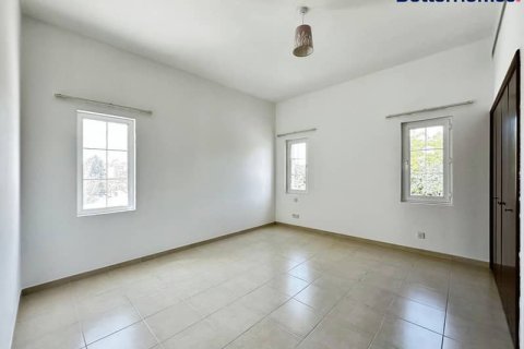 Снять в аренду виллу в Арабиан Ранчес, Дубай: 4 спальни, 781м², № 58067 - фото 13