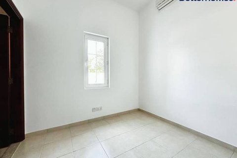 Снять в аренду виллу в Арабиан Ранчес, Дубай: 4 спальни, 781м², № 58067 - фото 4