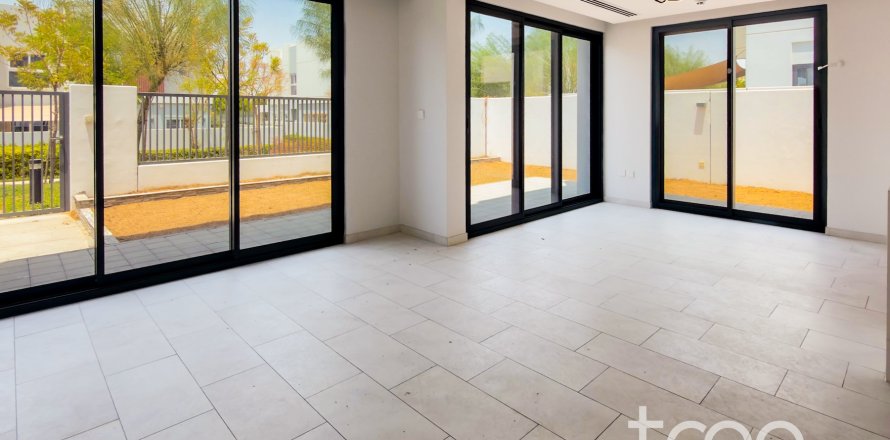Townhouse in Villanova, Dubai Land, Dubai 4 bedrooms, 216.37 sq.m. № 136220