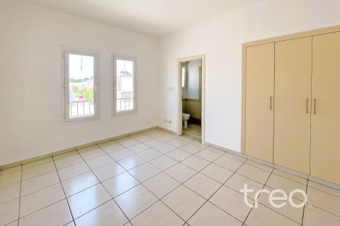 Villa in The Springs, Dubai 2 bedrooms, 153.01 sq.m. № 136212 - photo 14