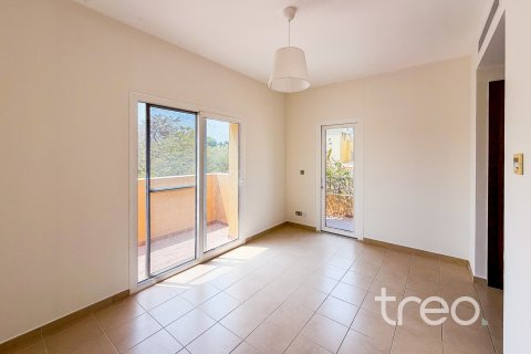Villa in Arabian Ranches, Dubai 2 bedrooms, 175.49 sq.m. № 136207 - photo 7