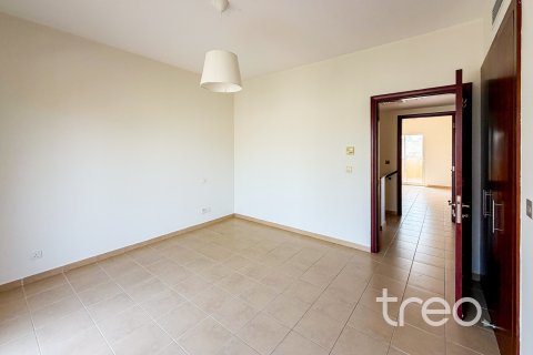 Villa in Arabian Ranches, Dubai 2 bedrooms, 175.49 sq.m. № 136207 - photo 5