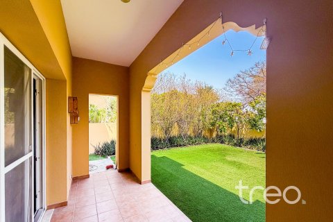 Villa in Arabian Ranches, Dubai 2 bedrooms, 175.49 sq.m. № 136207 - photo 13