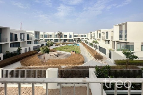 Townhouse in The Valley, Dubai 4 bedrooms, 257.43 sq.m. № 136214