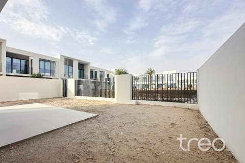 Townhouse in The Valley, Dubai 4 bedrooms, 257.43 sq.m. № 136214 - photo 12