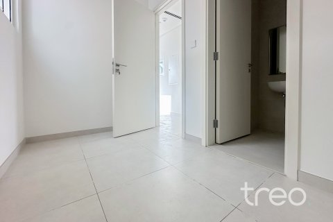 Townhouse in The Valley, Dubai 4 bedrooms, 257.43 sq.m. № 136214 - photo 18