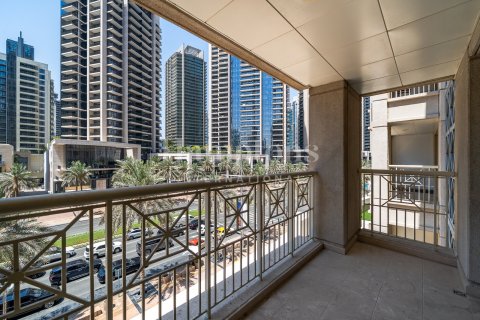 Apartment in Downtown Dubai (Downtown Burj Dubai), Dubai 2 bedrooms, 118.35842200 sq.m. № 12493 - photo 4