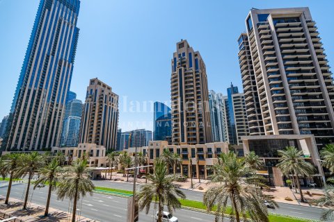 Apartment in Downtown Dubai (Downtown Burj Dubai), Dubai 2 bedrooms, 118.35842200 sq.m. № 12493 - photo 18