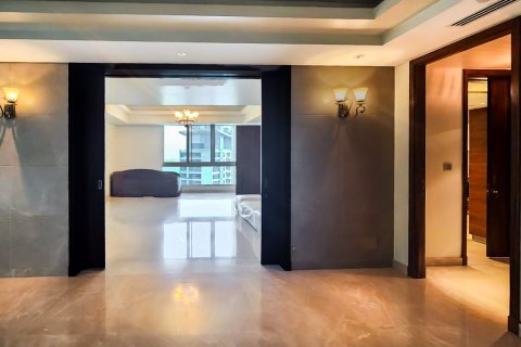 Penthouse in Marina Residences 1, Palm Jumeirah, Dubai 4 bedrooms, 952.65 sq.m. № 142194 - photo 12