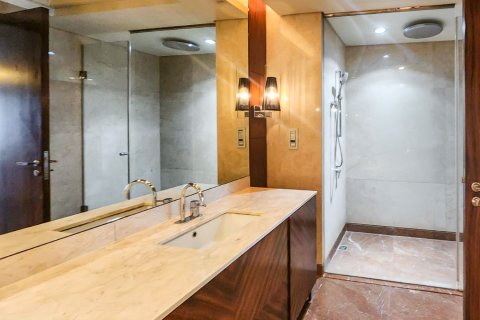 Penthouse in Marina Residences 1, Palm Jumeirah, Dubai 4 bedrooms, 952.65 sq.m. № 142194 - photo 15
