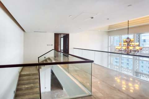 Penthouse in Marina Residences 1, Palm Jumeirah, Dubai 4 bedrooms, 952.65 sq.m. № 142194 - photo 18