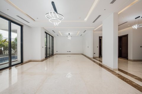 Villa in Al Furjan, Dubai 5 bedrooms, 599.04 sq.m. № 142192 - photo 4
