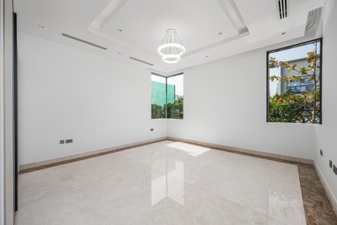 Villa in Al Furjan, Dubai 5 bedrooms, 599.04 sq.m. № 142192 - photo 11