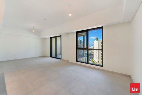 Apartment in Umm Suqeim, Dubai 3 bedrooms, 172.5 sq.m. № 93507 - photo 6