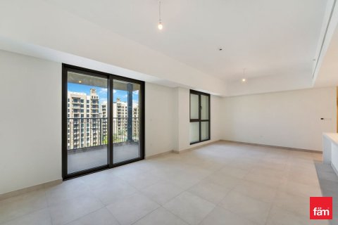 Apartment in Umm Suqeim, Dubai 3 bedrooms, 172.5 sq.m. № 93507 - photo 2