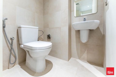 Apartment in Umm Suqeim, Dubai 3 bedrooms, 172.5 sq.m. № 93507 - photo 30