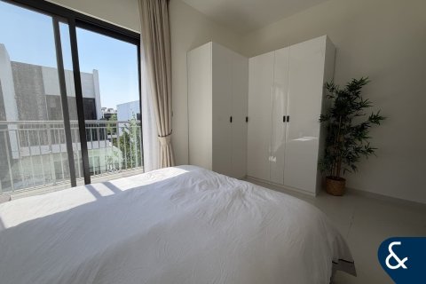 Townhouse in DAMAC Hills (Akoya by DAMAC), Dubai 3 bedrooms, 175 sq.m. № 74763 - photo 12