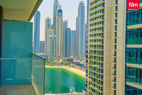 Apartment in Dubai Harbour, Dubai 4 bedrooms, 239.3 sq.m. № 47774 - photo 25