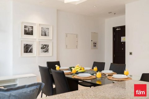Снять в аренду квартиру в Аль-Барше, Дубай: 2 спальни, 118.6м², № 47783 - фото 5