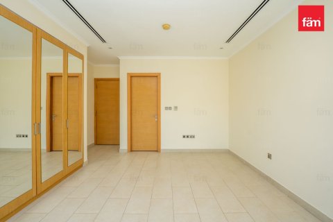 فيلا في دبي 4 غرف نوم, 759.1 م² رقم 41790 - صورة 21