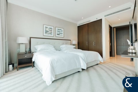 Apartment in Downtown Dubai (Downtown Burj Dubai), Dubai 2 bedrooms, 126 sq.m. № 91423 - photo 5