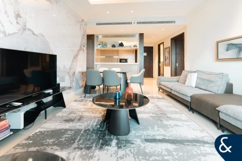 Apartment in Downtown Dubai (Downtown Burj Dubai), Dubai 2 bedrooms, 126 sq.m. № 91423 - photo 14